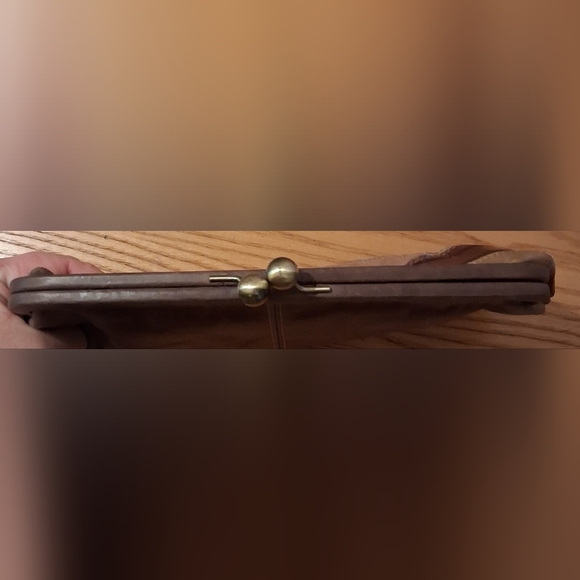 EUC Vintage Fossil Burgundy & Mocha Suede Boho Kiss Lock Clutch Purse Bag - Picture 5 of 10